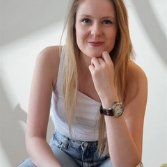 Julie image
